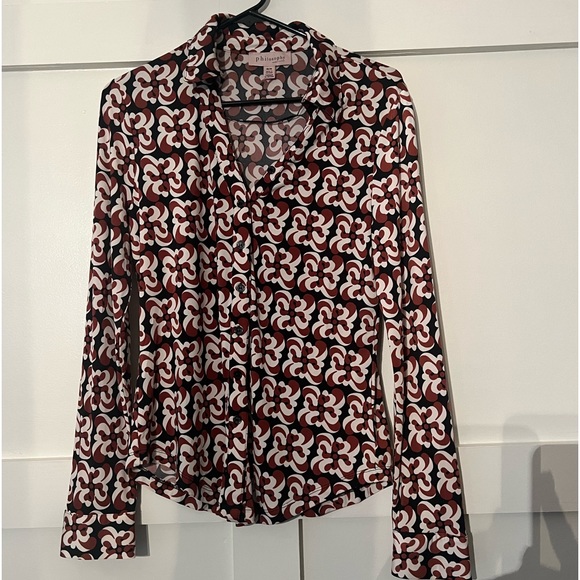 Fun blouse. - Picture 2 of 2